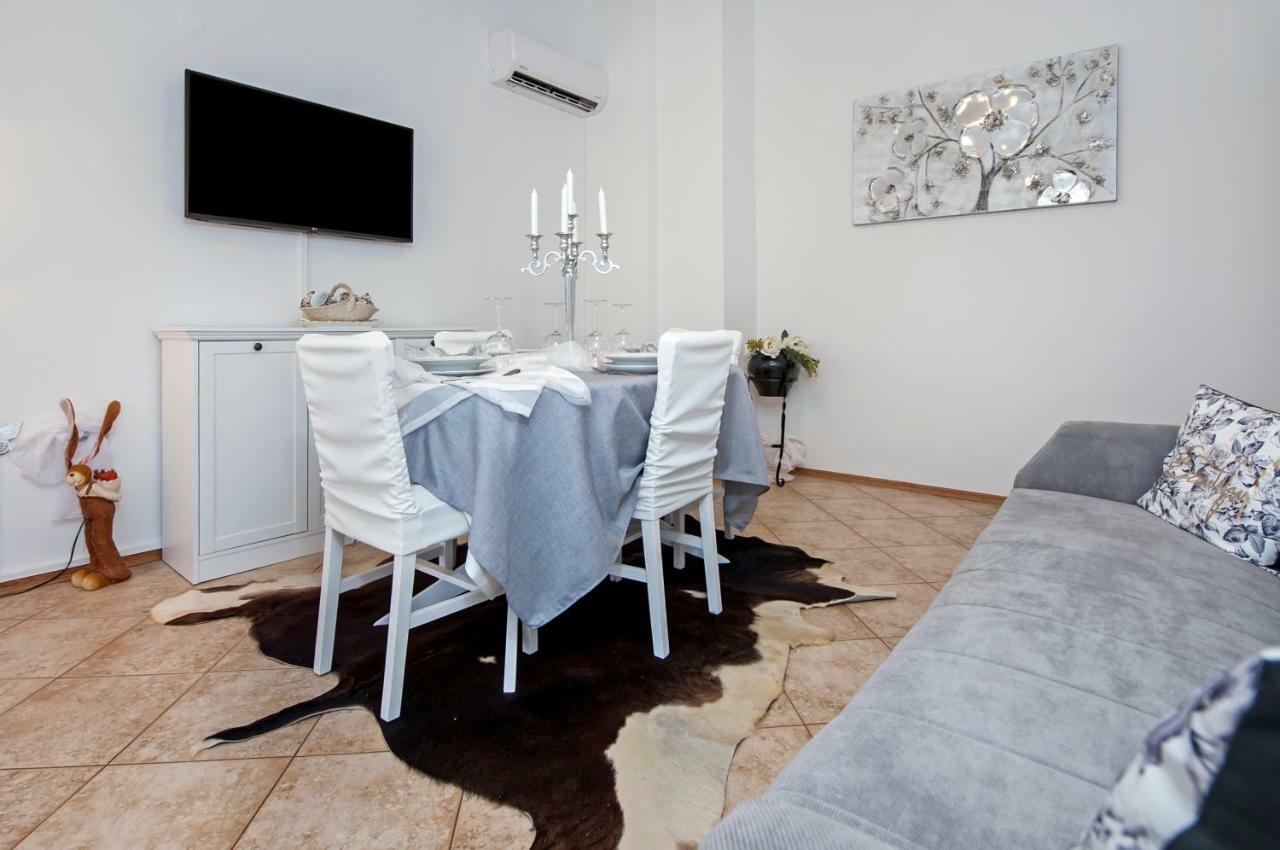 Apartment Len Rovinj Exterior photo
